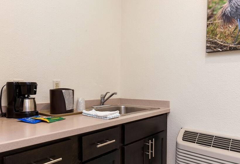 فندق The Inn At Fulton Harbor