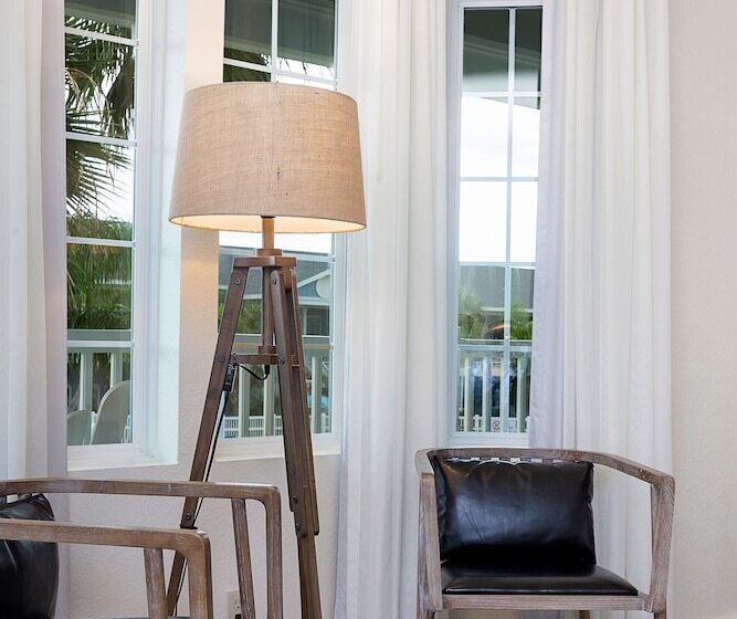 فندق The Inn At Fulton Harbor