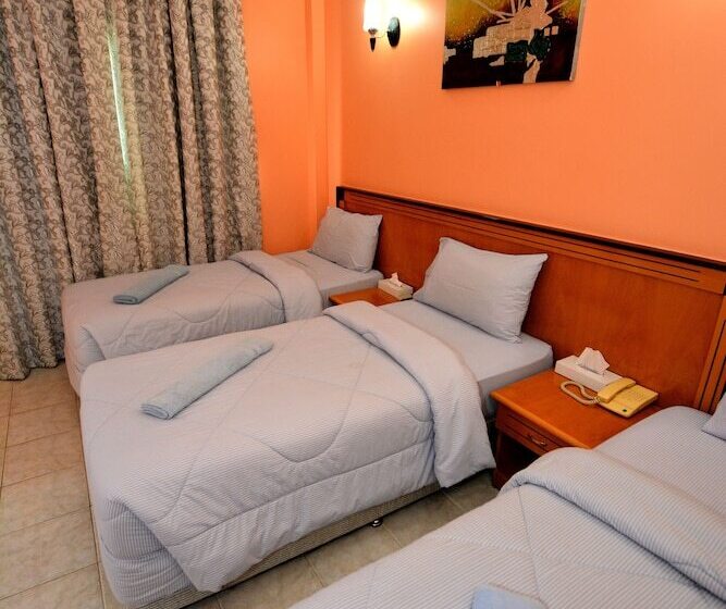 هتل U.a.e Youth Hostel Association