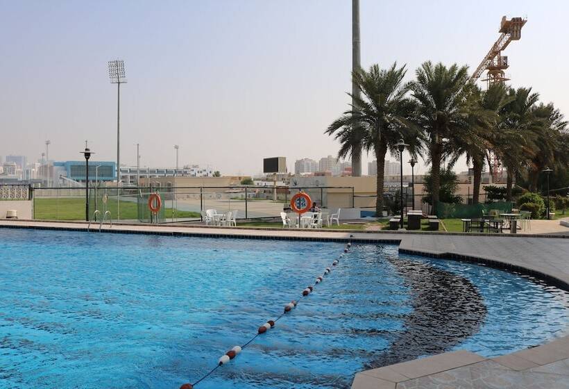 هتل U.a.e Youth Hostel Association