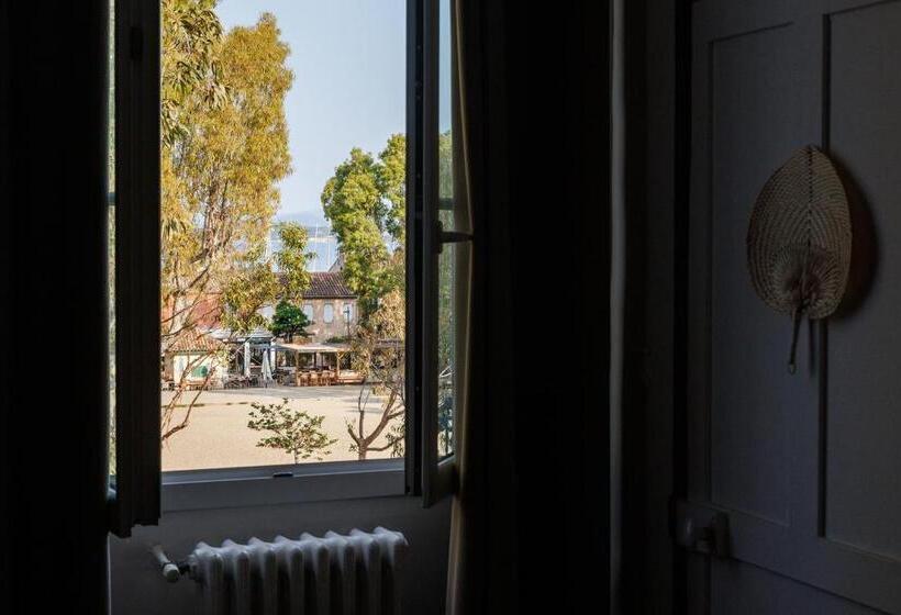 Отель Villa Sainte Anne