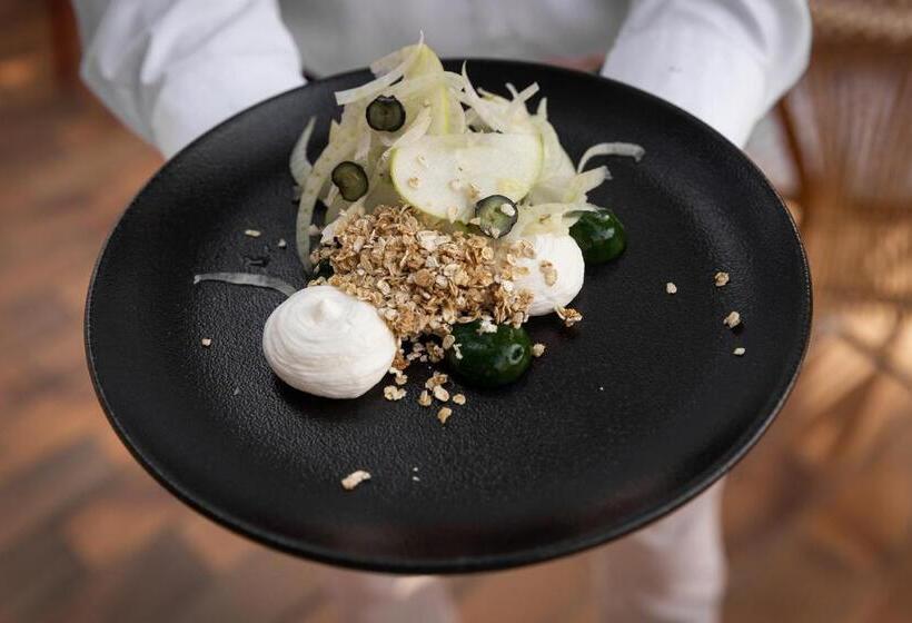 Отель Villa Sainte Anne