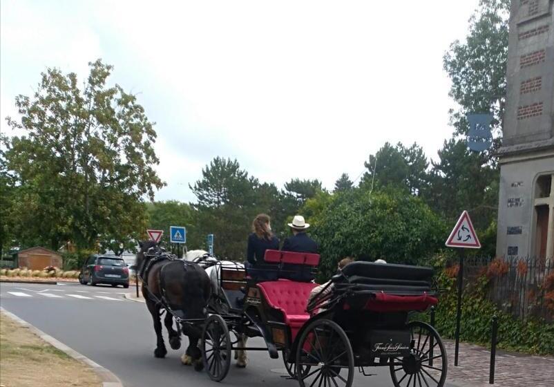 La Maison Du Phare De Honfleur Chambre D Hôtes B&b  Jacuzzi   Shabby Chic