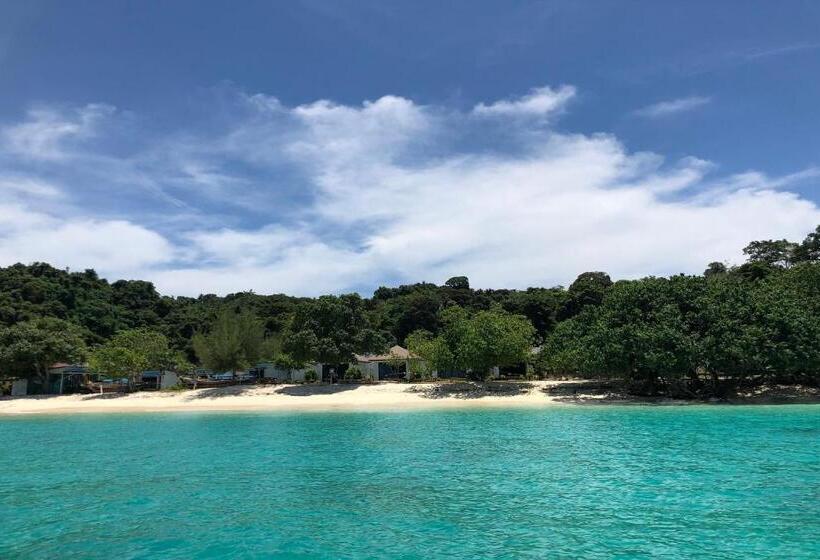 Paradise Resort Phi Phi Sha Plus