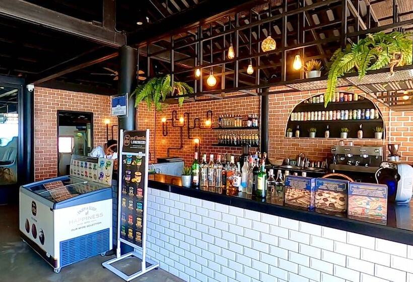 Phi Phi Don Chukit Resort