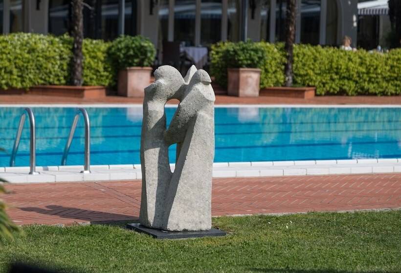 Villa Favorita   Parkhotel Delta