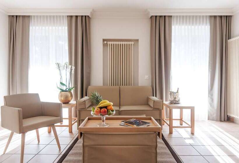 Villa Favorita   Parkhotel Delta