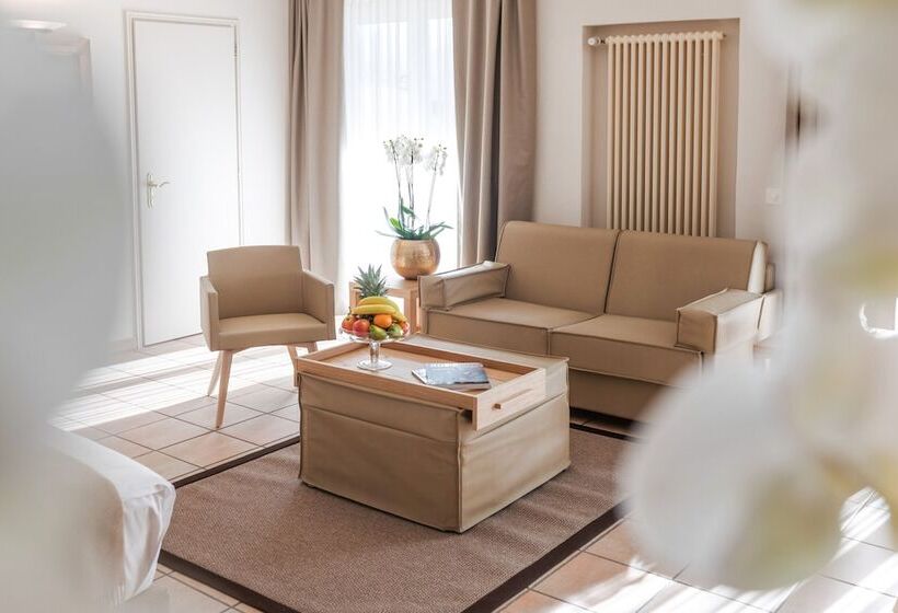 Villa Favorita   Parkhotel Delta