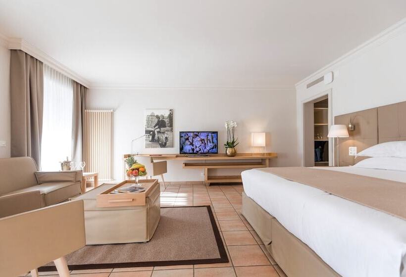 Villa Favorita   Parkhotel Delta