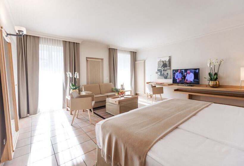 Villa Favorita   Parkhotel Delta