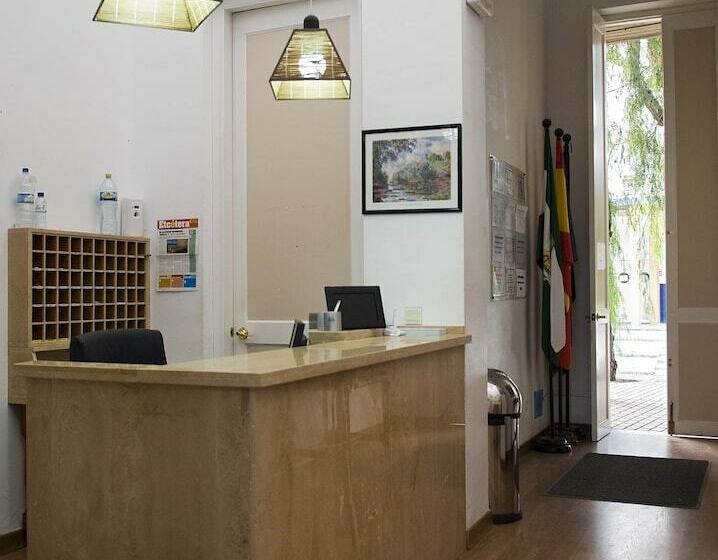 Albergue Inturjoven Aguadulce Hostel