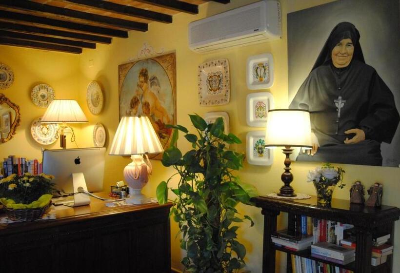 민박 Torre Sangiovanni Albergo E Ristorante Da Rosary