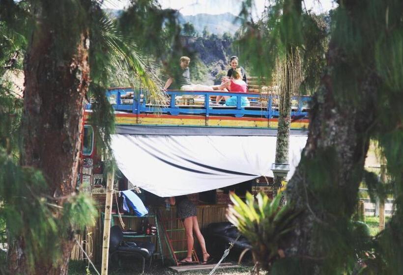 Casa Kayam Hostal Y Residencia Artística