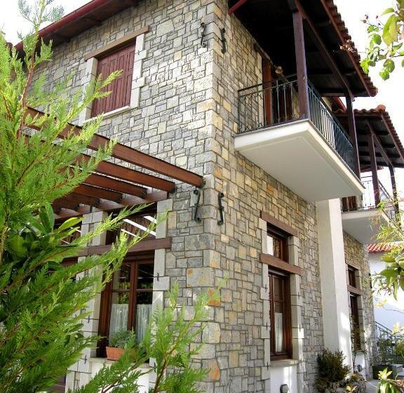 Ef Zin Hotel Arachova