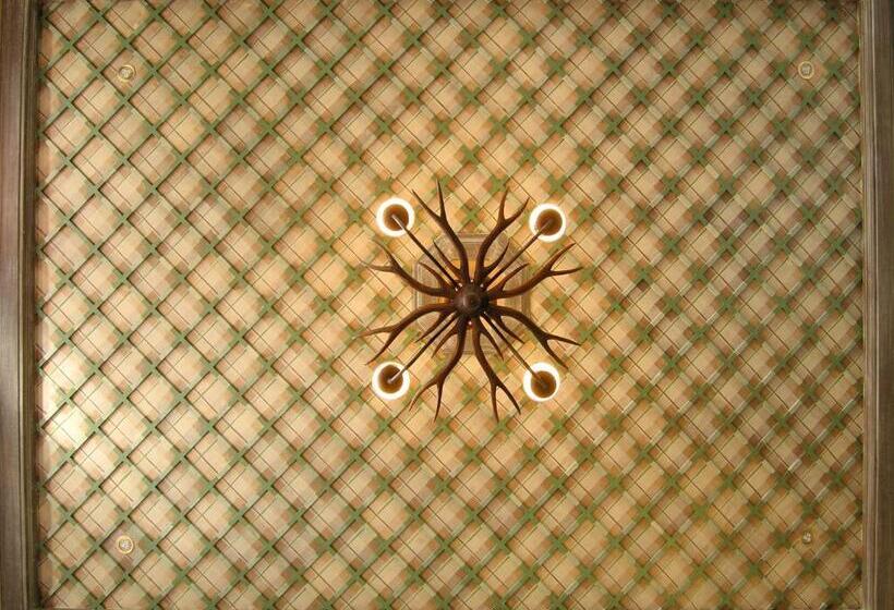 Ef Zin Hotel Arachova