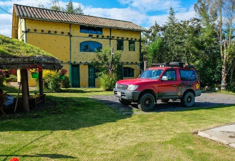 簡易ホテル Hosteria Colibri Aeropuerto