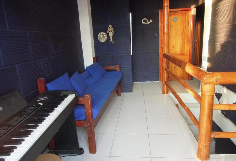 Hostel El Gran Azul Olon