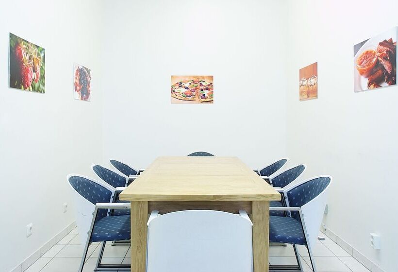 Hotel 16eur   Old Town Munkenhof