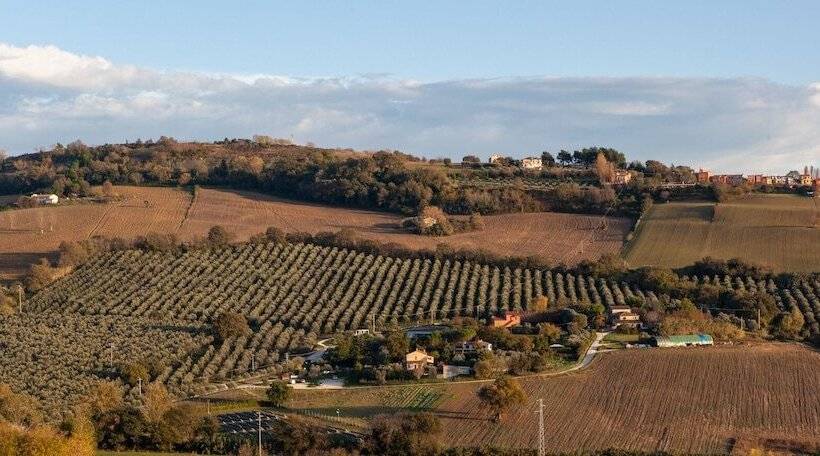 هتل A3passi Agriturismo Tra Gli Ulivi
