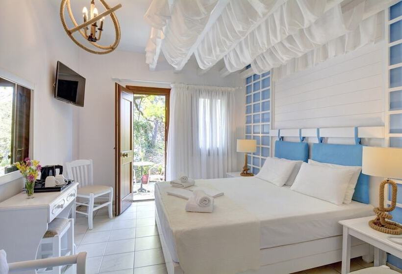 فندق Agnadi   Horefto