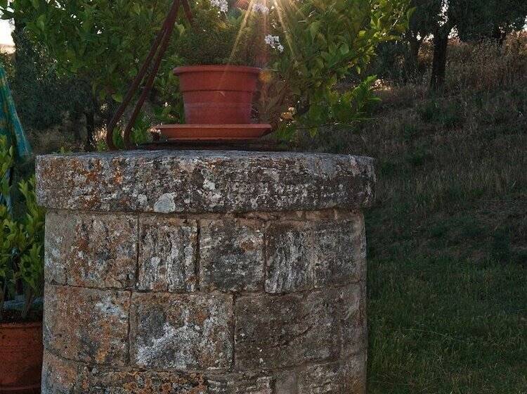 Отель Agriturismo La Buca Di Bellugi