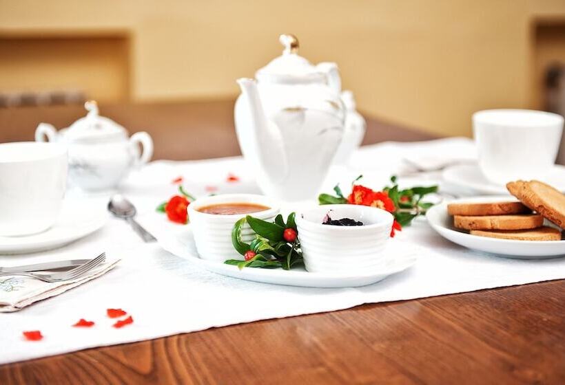 Отель Agriturismo La Buca Di Bellugi