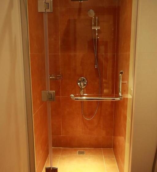 هتل Al Liwan Suites Rawdat Al Khail