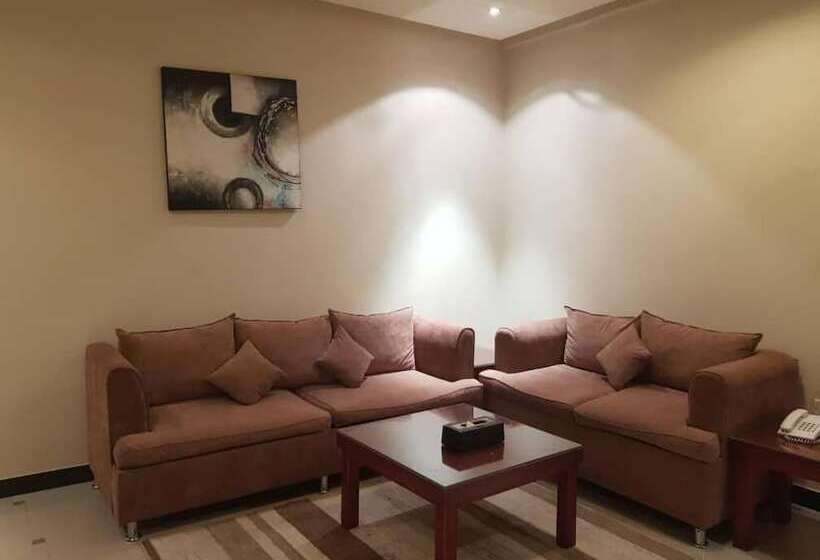 ホテル Al Muhaidb Al Nadwa