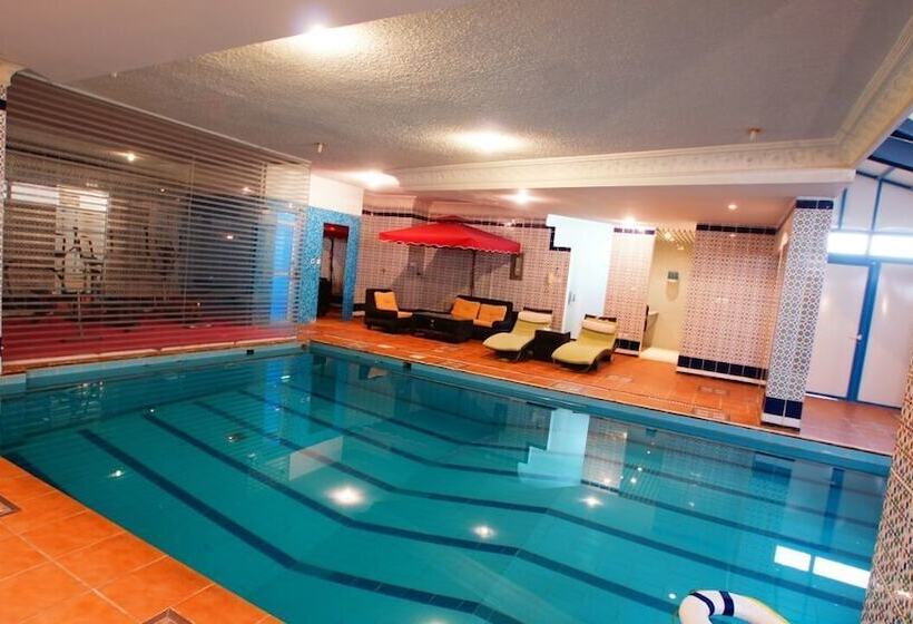 ホテル Almuhaidb Tahliya Olaya