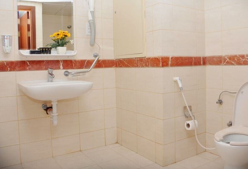 בית מלון כפרי Royal Amjad Alsalam