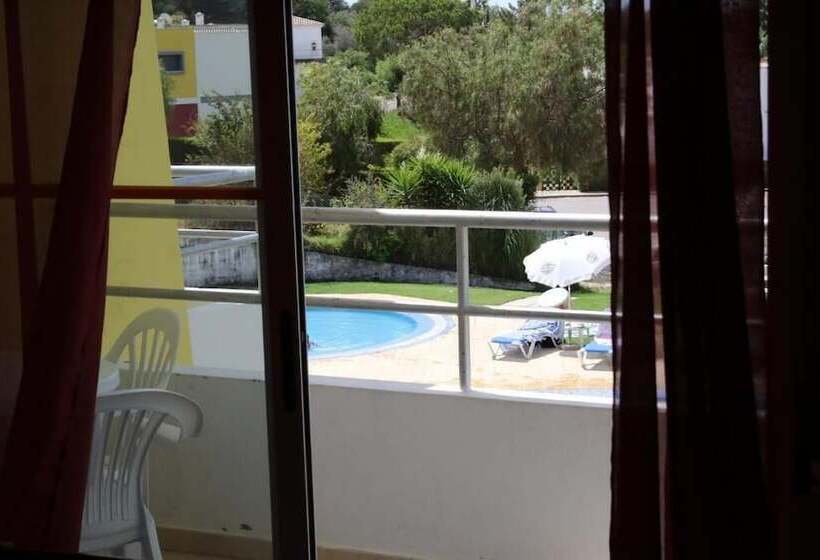 호텔 Apartamentos Santa Teresinha