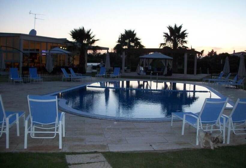 호텔 Apartamentos Santa Teresinha