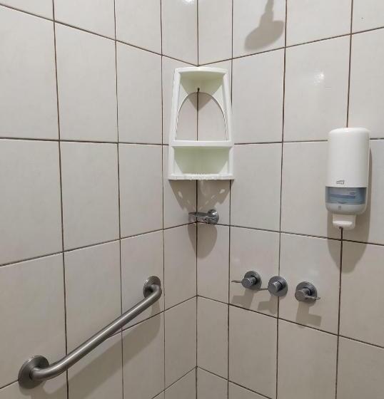 فندق Bamboo Aeropuerto