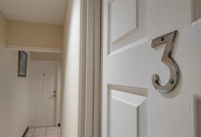 فندق Bamboo Aeropuerto