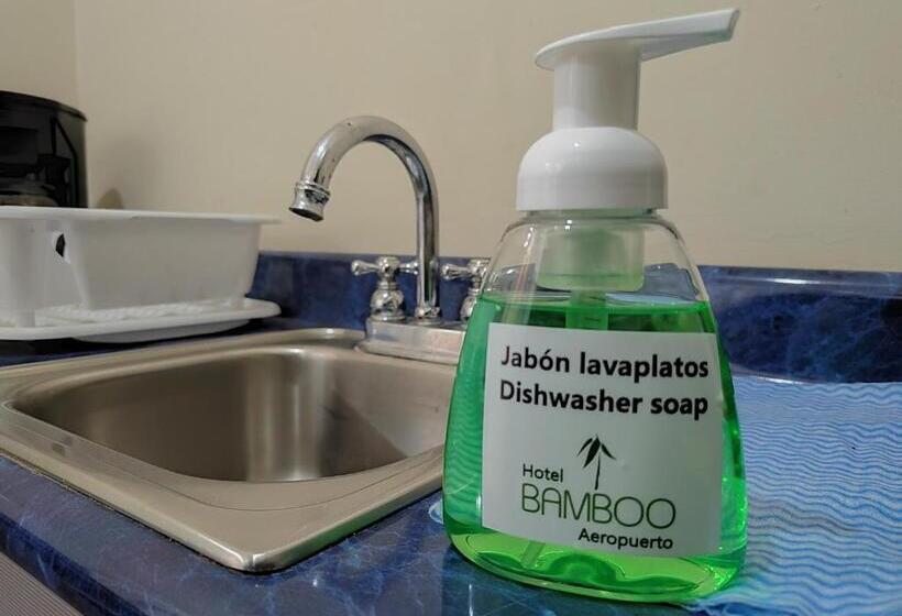 فندق Bamboo Aeropuerto