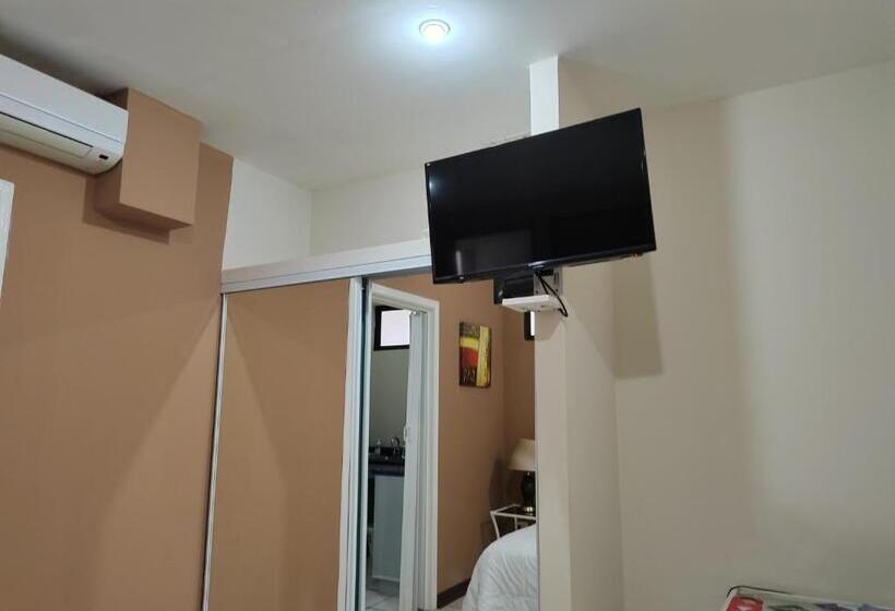 فندق Bamboo Aeropuerto