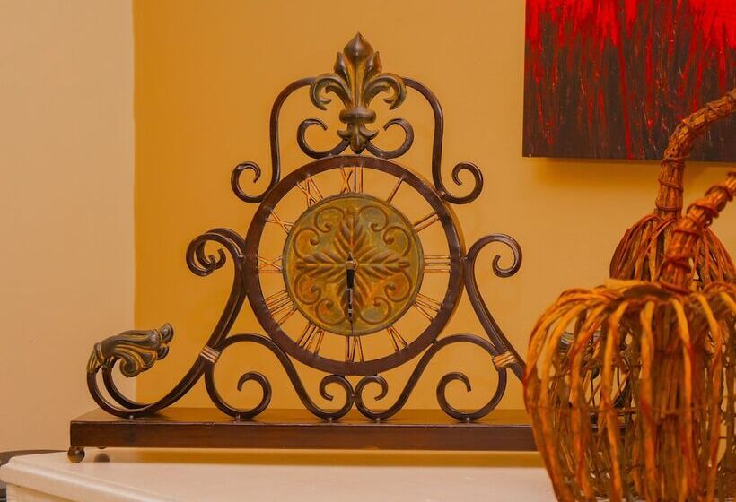 Hotel Bamboo Aeropuerto