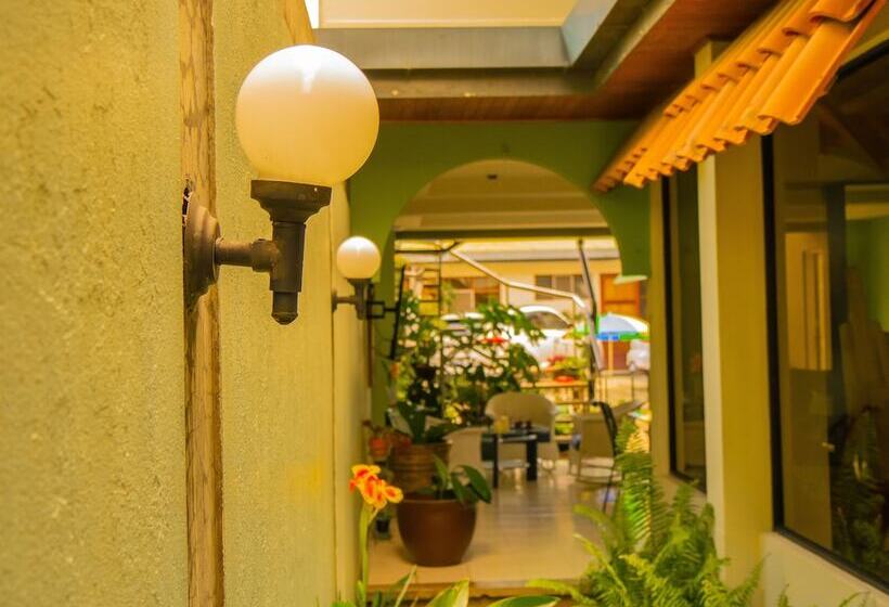 فندق Bamboo Aeropuerto