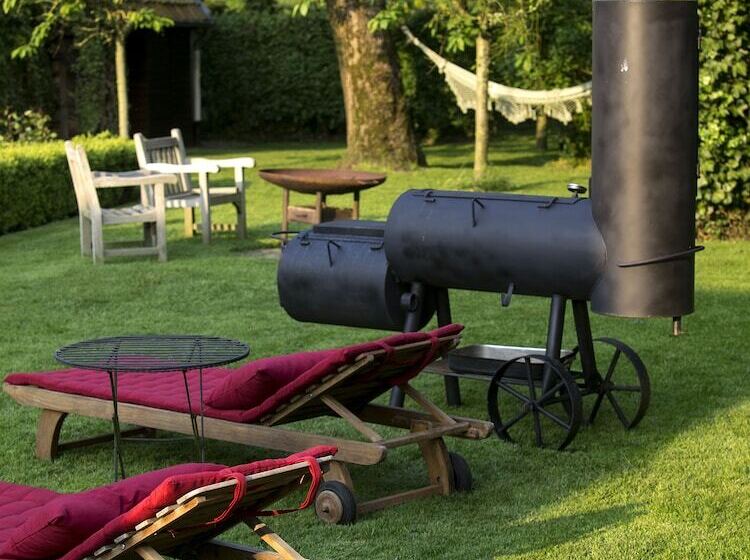 בית מלון כפרי B&b Pronkenburg