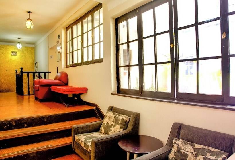 ホテル Bear Packer Cusco