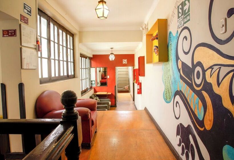 ホテル Bear Packer Cusco