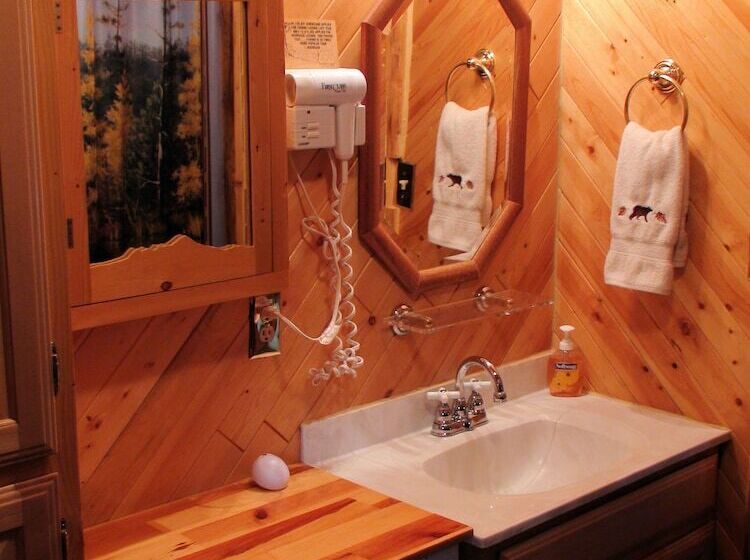 酒店 Bear Paw Adventure