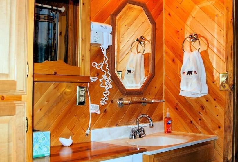 酒店 Bear Paw Adventure