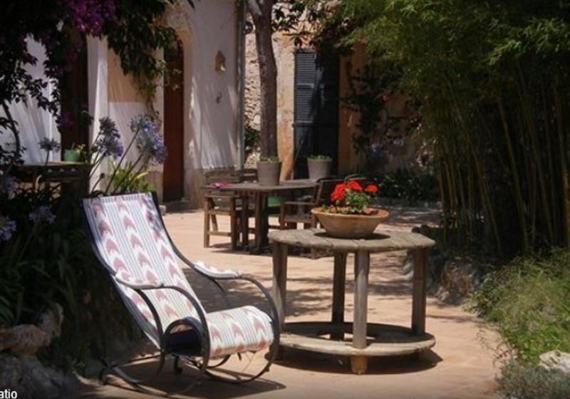 ホテル Can Montaner