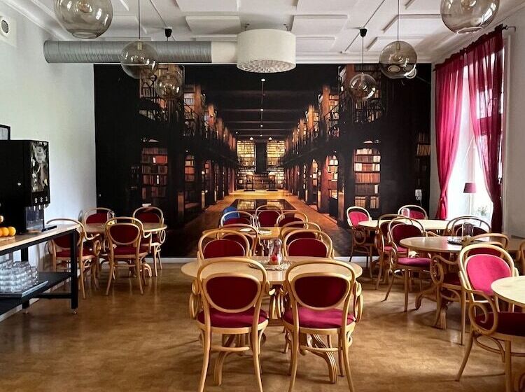 호텔 Carlstad Sport Hostel