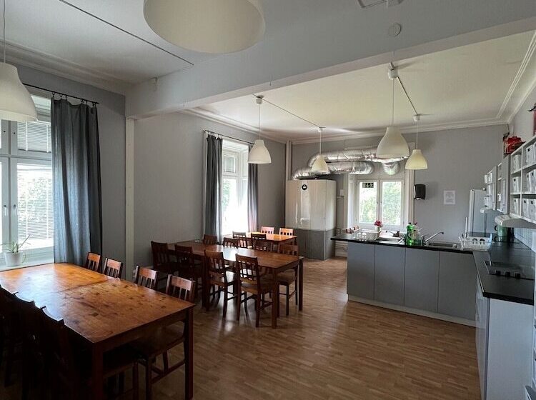 호텔 Carlstad Sport Hostel