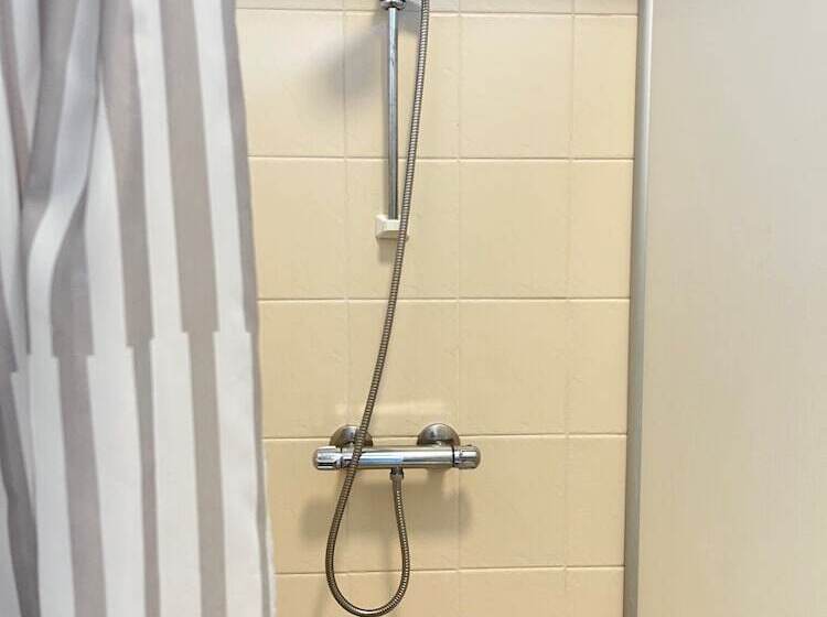 호텔 Carlstad Sport Hostel