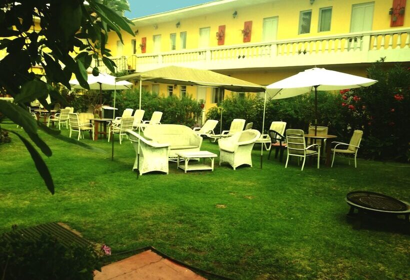 فندق Casa De Avila