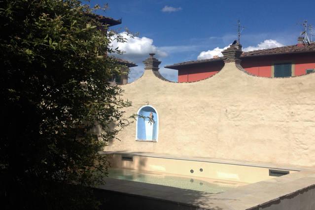 هتل Charming Villa Marcialla