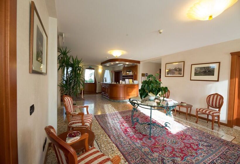 ホテル Dall Ongaro